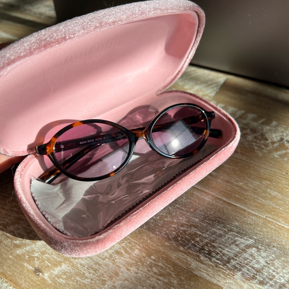 Oval Sunglasses